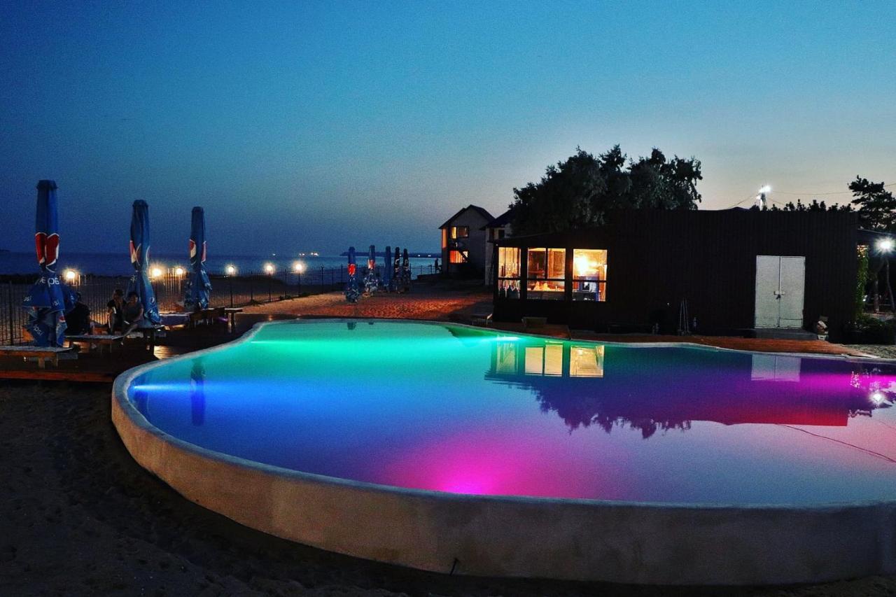 Hotel Б/О Pina Colada Očakiv Exteriér fotografie
