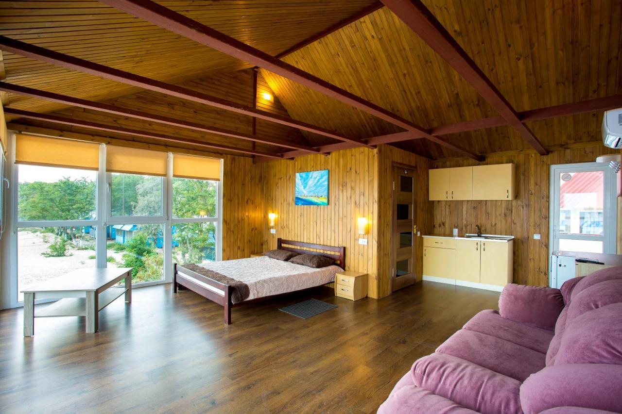 Hotel Б/О Pina Colada Očakiv Exteriér fotografie