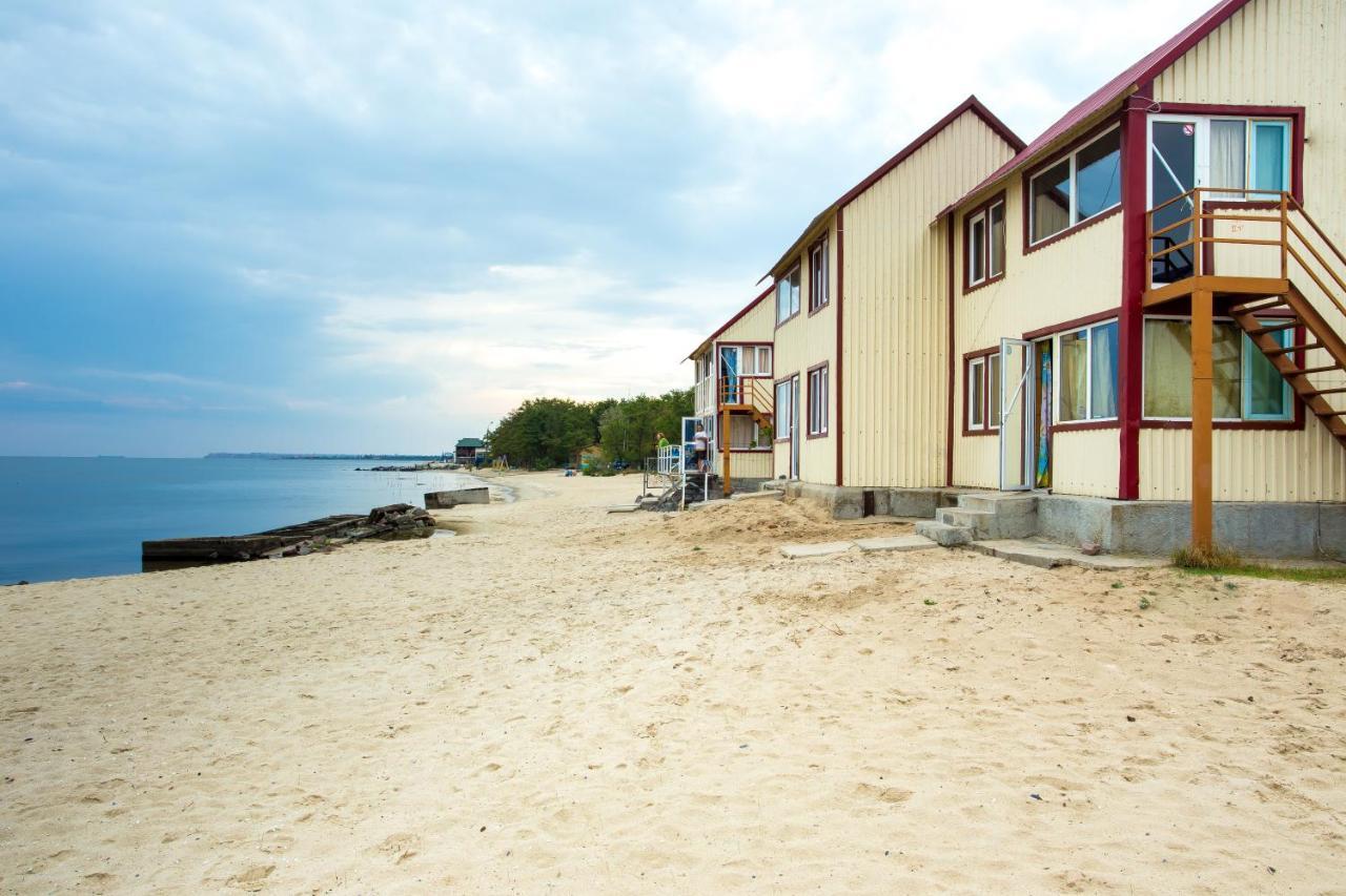 Hotel Б/О Pina Colada Očakiv Exteriér fotografie