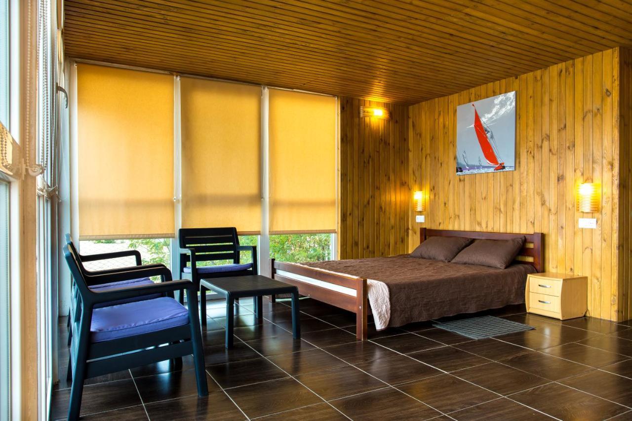Hotel Б/О Pina Colada Očakiv Exteriér fotografie